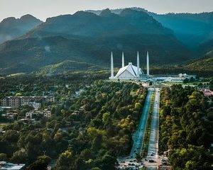 Islamabad Round Trip Airport Transfer & Customizable Day Trip