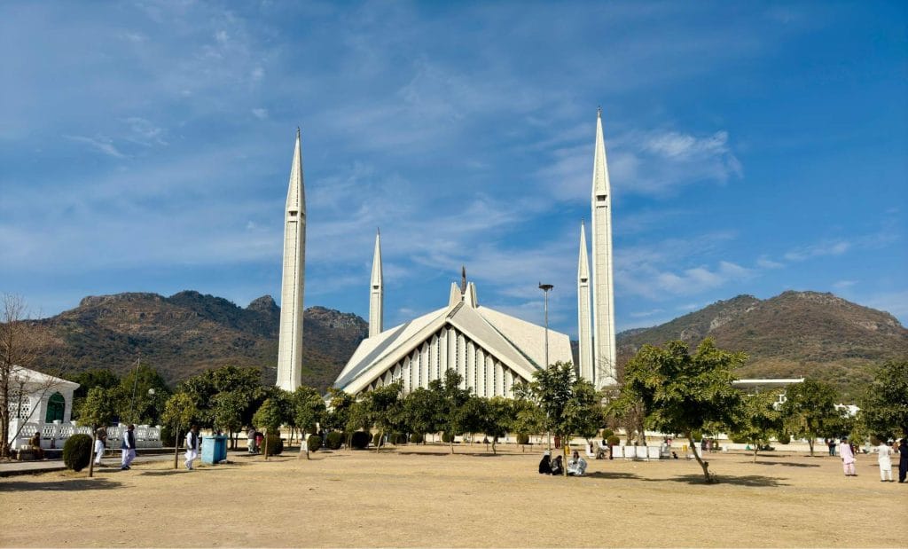 faisal mosque